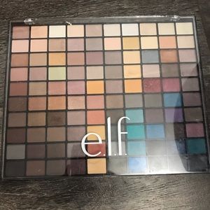 Eyeshadow palette